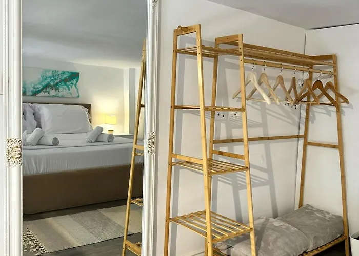 Appartement Lovely Blue Center By Pikhost Tirana